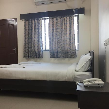 Sun Shine Hotel เชนไน ภายนอก รูปภาพ
